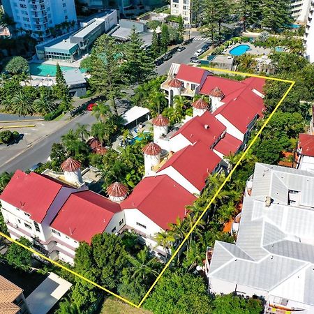 Coco Bella Retreat In Central Surfers - Sleeps 6-8 Голд-Кост Экстерьер фото